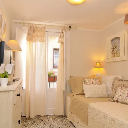 Holiday home Vacanze Romantiche A
